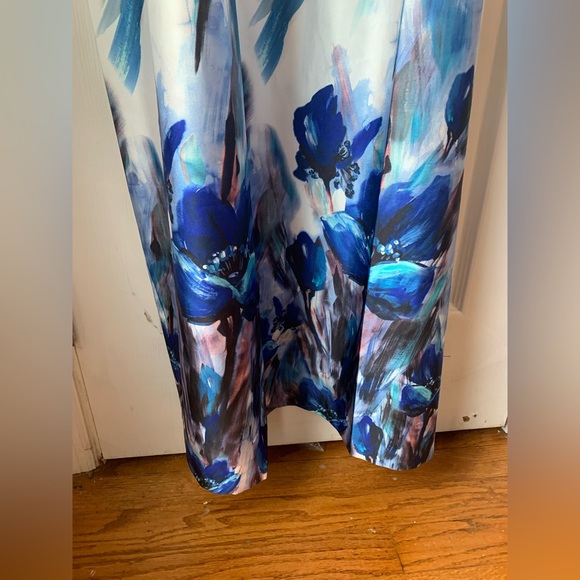 eci Water Color Maxi Dress Blue White - Picture 5 of 5